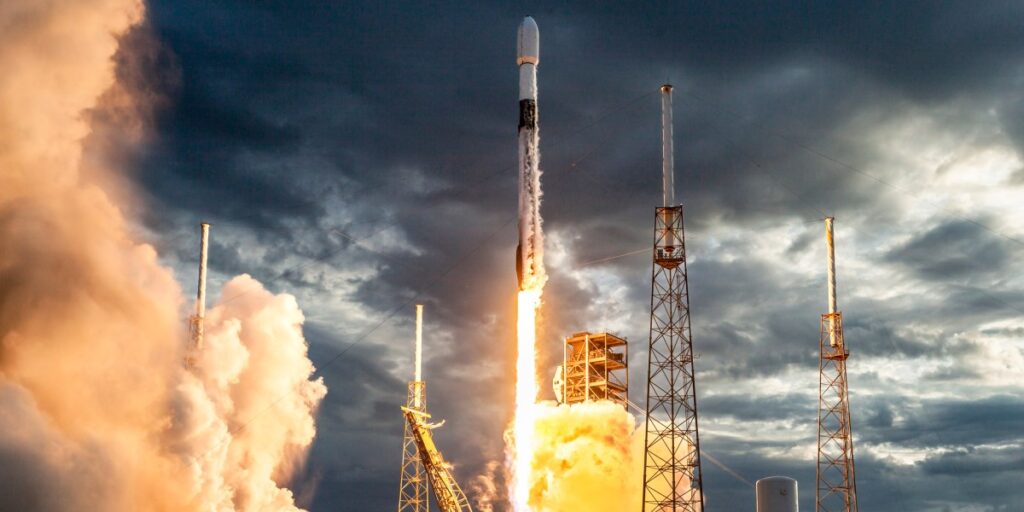 SpaceX의 Falcon 9의 다음 단계는 무엇인가