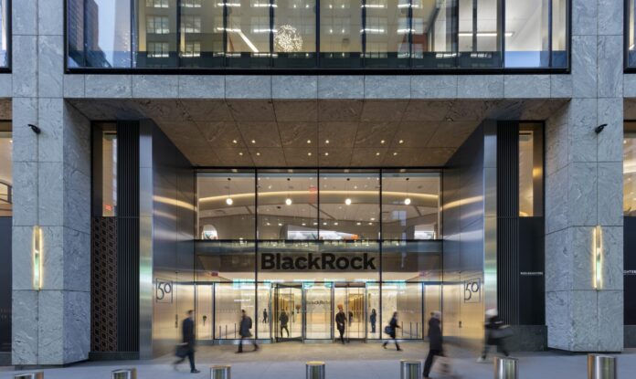 blackrock의-‘비행-승무원’이-microsoft-365용-copilot의-이륙을-도운-방법 blackrock의-‘비행-승무원’이-microsoft-365용-copilot의-이륙을-도운-방법
