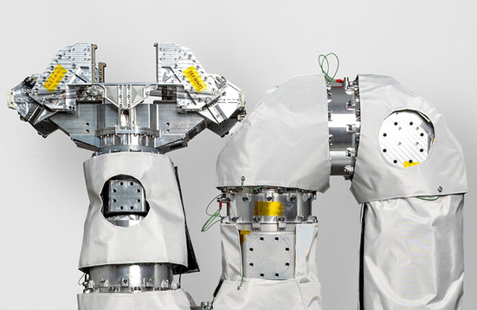 piap-space의-titan-robotic-arm은-궤도-내-검사를-자동화하는-것을-목표로합니다.