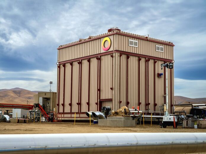 새로운-열-배터리는-오일-추출을-위한-청정-열을-공급합니다. 새로운-열-배터리는-오일-추출을-위한-청정-열을-공급합니다.